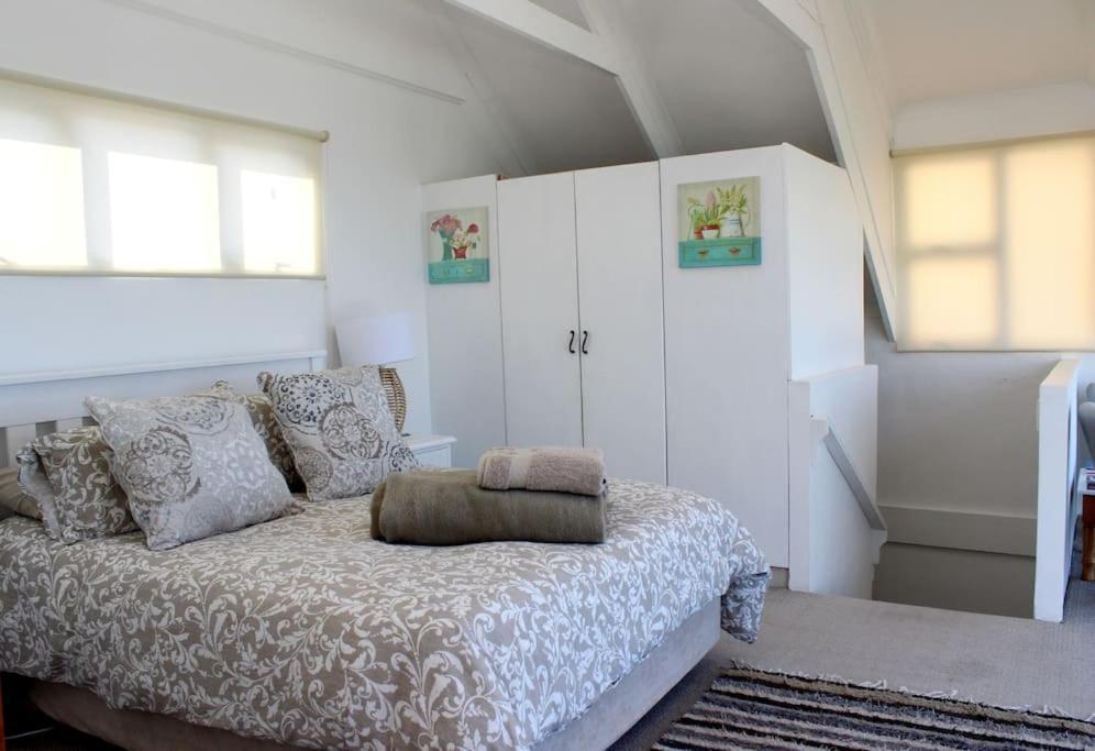 Baby Whale Bliss - Beachfront House Witsand Extérieur photo